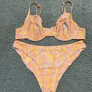 Kulani Kini Ditzy Underwire Bikini Set